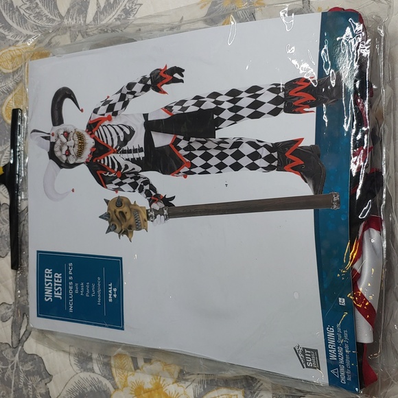 Halloween Sinister Jester Youth Costume - Picture 1 of 6